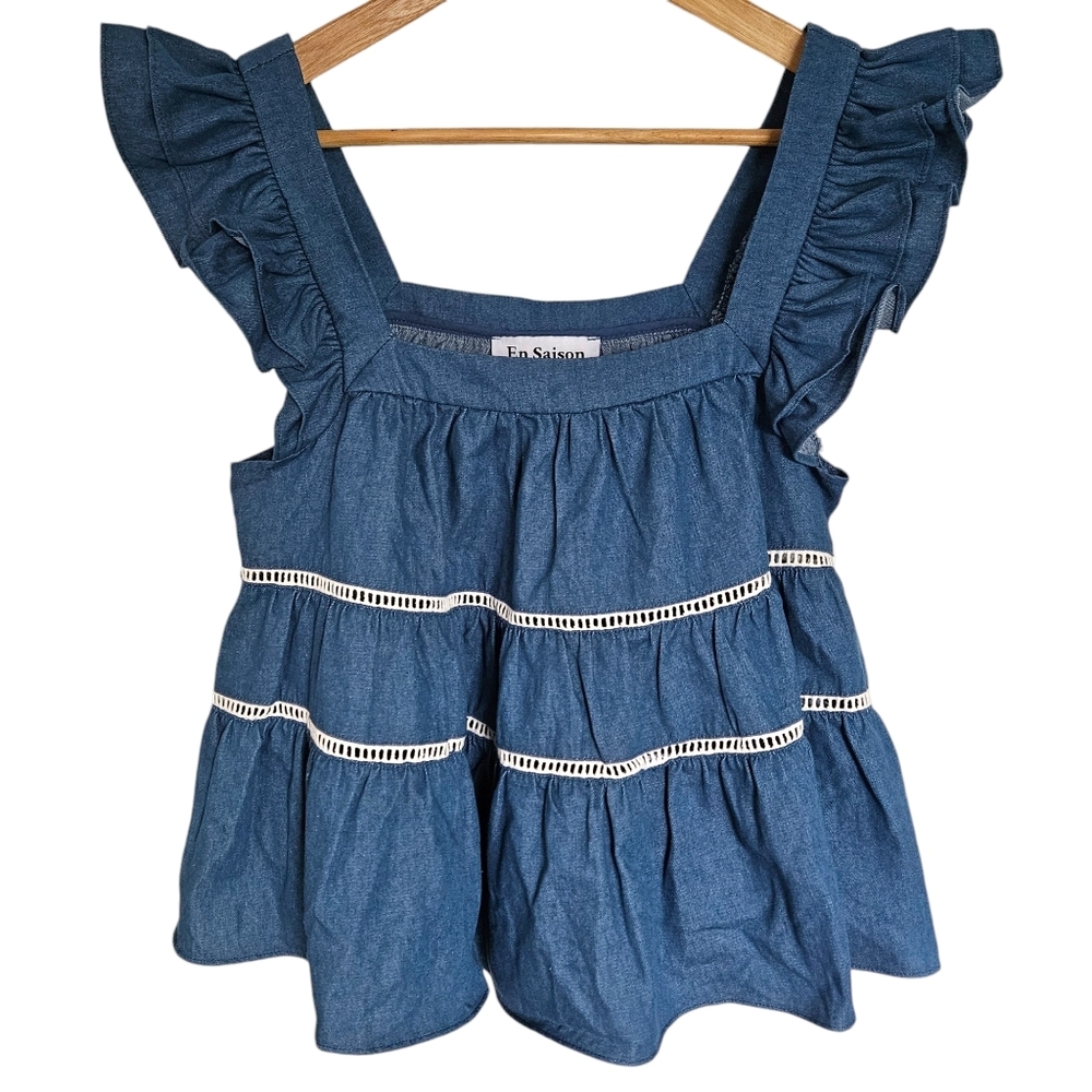 En Saison Tara‎ chambray tiered ruffle top